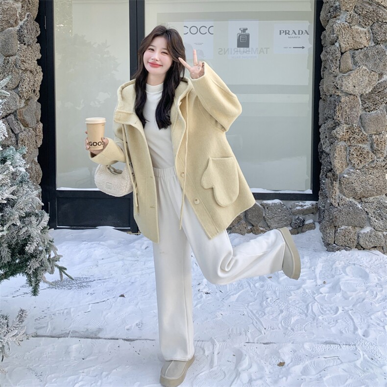 新款首上档口有货2C0281021P265K385立体口袋设计双面呢外套，女装羊绒大衣，2C028