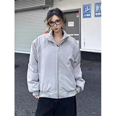 灰色