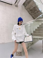 伊纱秋装发十补百，其它，伊纱