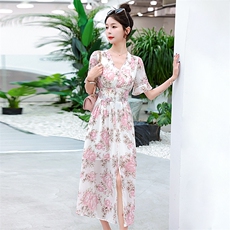 雪纺碎花连衣裙女2023夏季新款高级感气质名媛海边度假收腰仙女裙，女装连衣裙，韩美纤衣