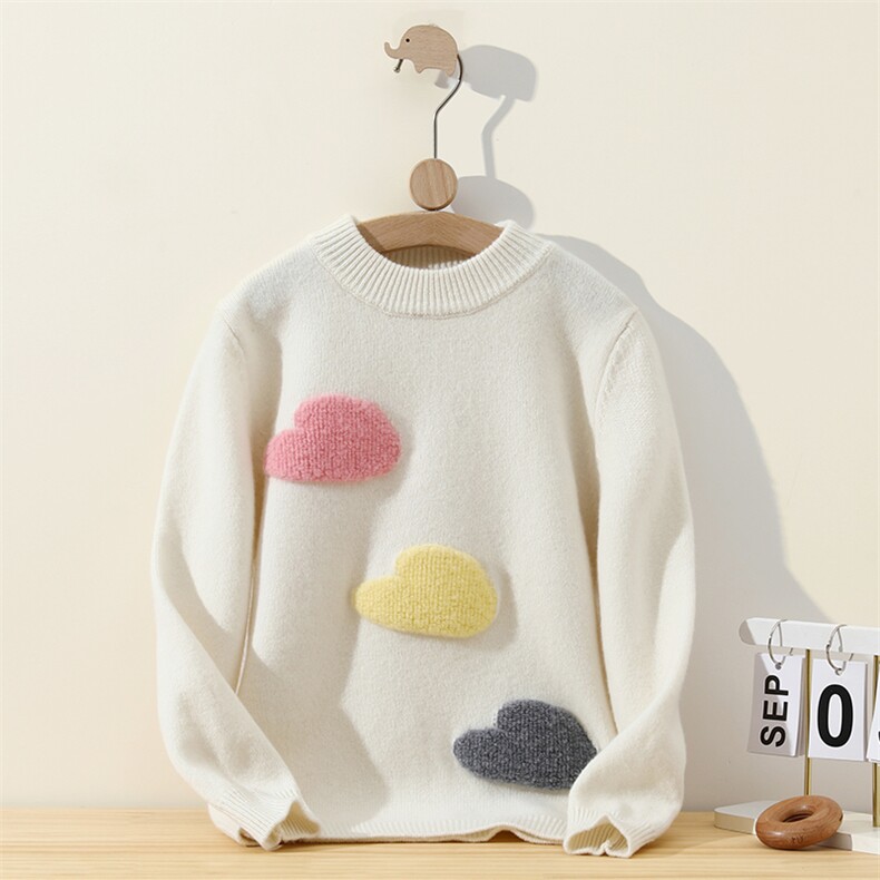 新款毛巾锈爱心印花男女通用童装，童装儿童羊毛衫，冰晶童装