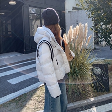 短款连帽羽绒服女2025冬季新款时尚学院风加厚保暖面包服外套，女装羽绒服，慧尚依恋