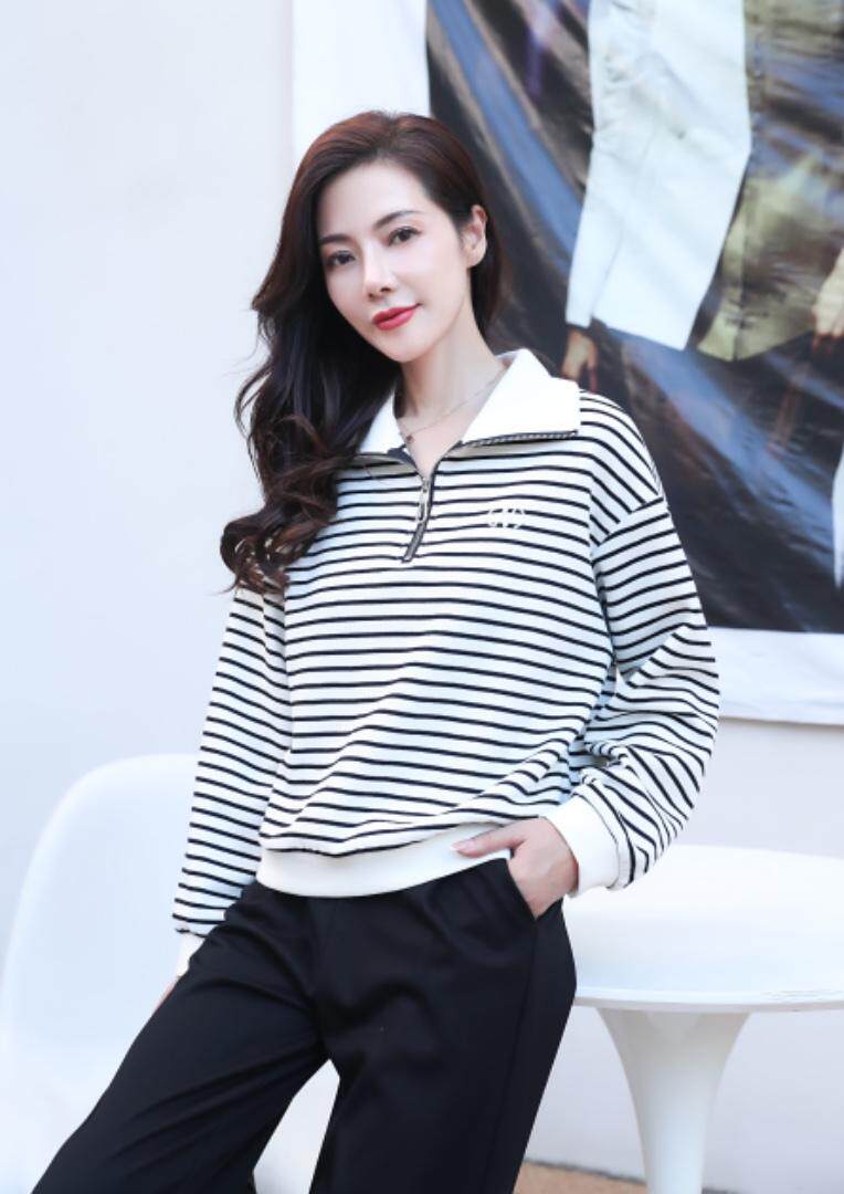 现货供应：条纹休闲卫衣，女装卫衣/绒衫，拉思维加丝