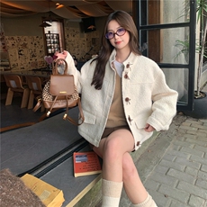 韩系米白色羊羔毛外套女秋冬2025新款设计富家千金感皮毛一体棉服，女装毛呢外套，2D148