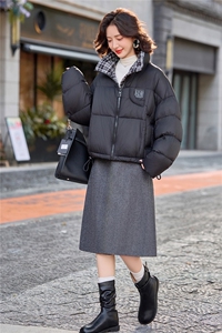 时尚格子拼接立领短款羽绒服女2025冬季新款洋气小个子白鸭绒外套图片