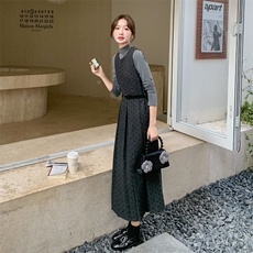 【】灰色毛呢波点背心裙打底衫套装#8615-P155-K228，女装套装/套裙，2C111