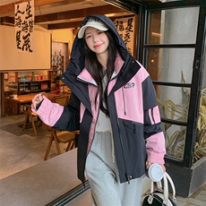 2024冬季新款设计感羽绒内胆冲锋衣外套两件套女，女装羽绒服，辉之琳