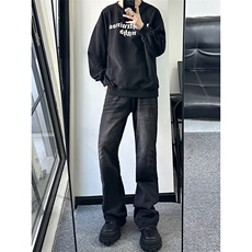 黑色