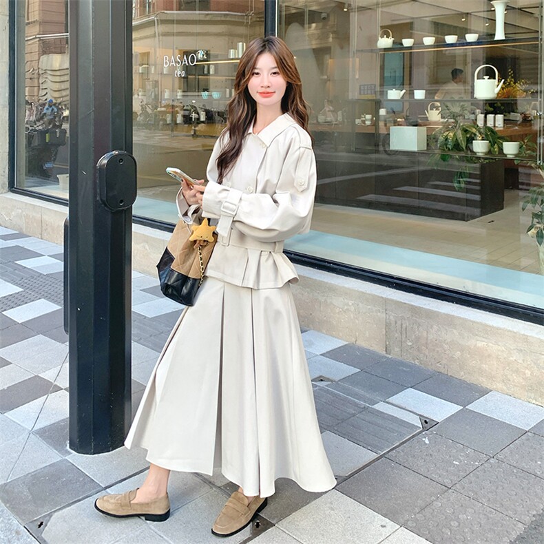 已出货秋新款风衣裙子两件套2C123-1262-P210-K318,女装风衣,2C123