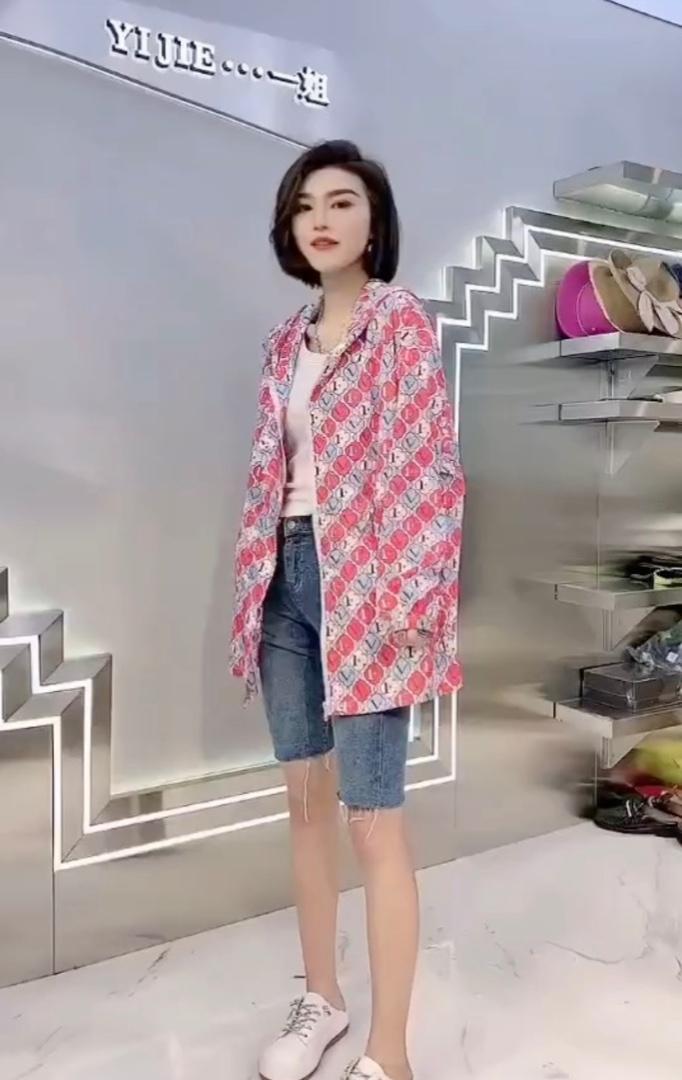 W771-1欧洲站2021夏季新款时尚内抽绳连帽防晒衣,女装,L·H·X