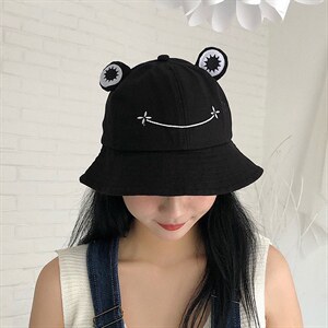 1418春夏新款韩休闲宽檐遮阳帽日系文艺小清新青蛙耳朵渔夫帽图片