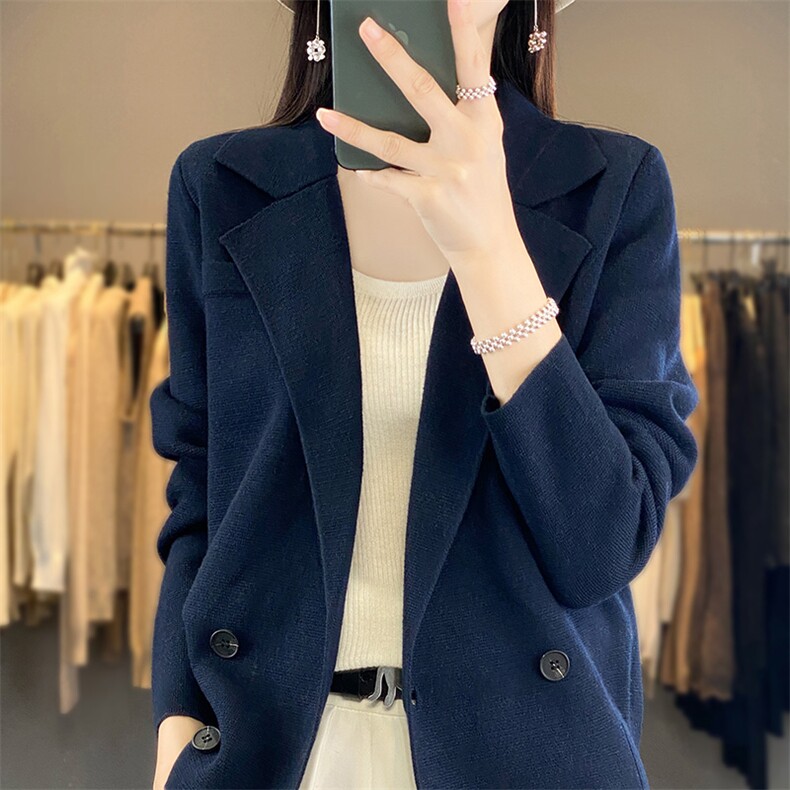 2025年春季双排扣翻领长袖纯色气质百搭针织衫,女装羊毛衫,朝贺羊绒