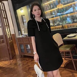 夏款蝴蝶结连衣裙图片