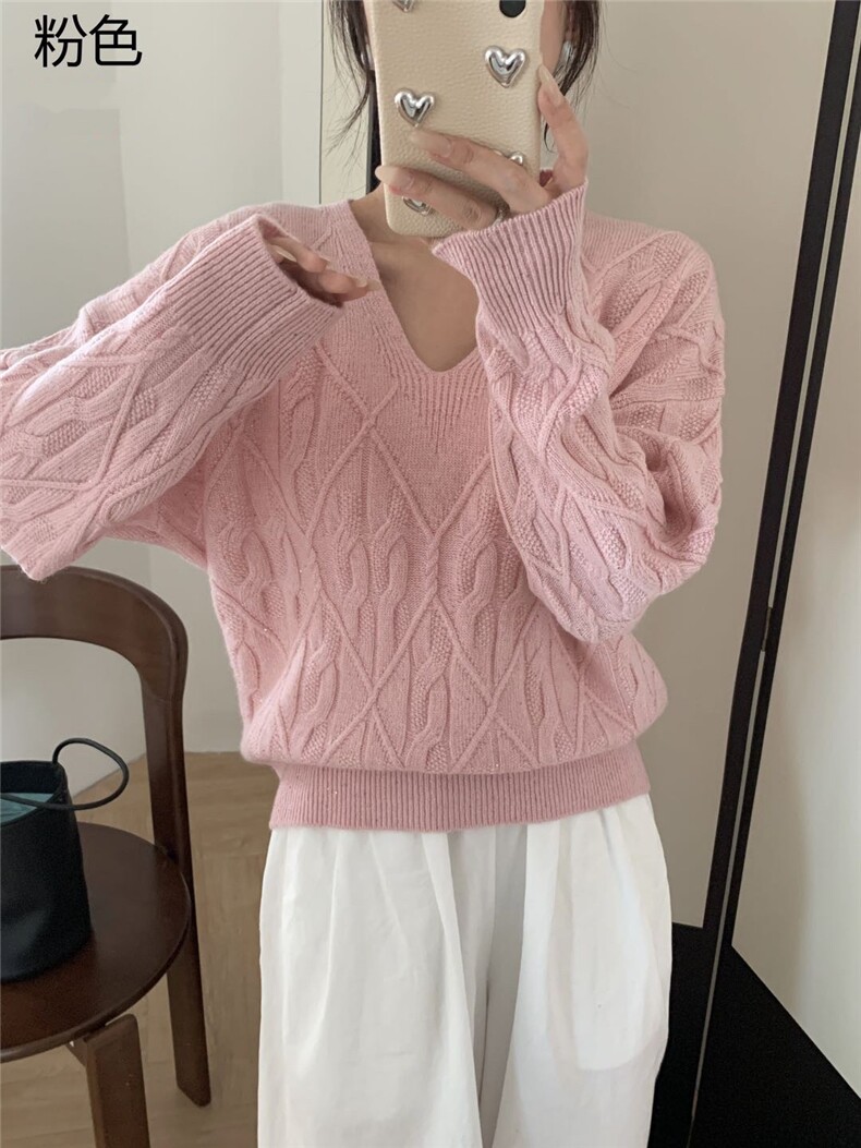 扭花V领珠片纱女士秋冬针织衫纯色简约休闲时尚图片