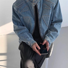 蓝色