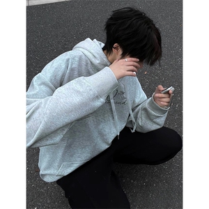 抖音得物高品质印花连帽卫衣秋冬装美式宽松连帽纯色卫衣ADL121,女款马丁靴搭配衣服图图片