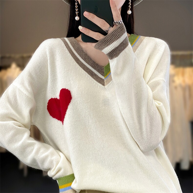 时尚百搭爱心拼接女士羊毛衫V领宽松显瘦毛衣,女装羊毛衫,莺澜羊绒