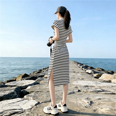 黑白条纹时尚洋气Polo领休闲连衣裙女夏新款收腰显瘦开叉中长裙子，女装套装/套裙，江南
