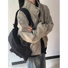 灰色