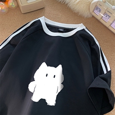 黑色