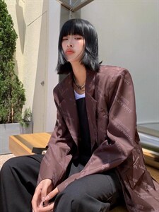洋气西装图片
