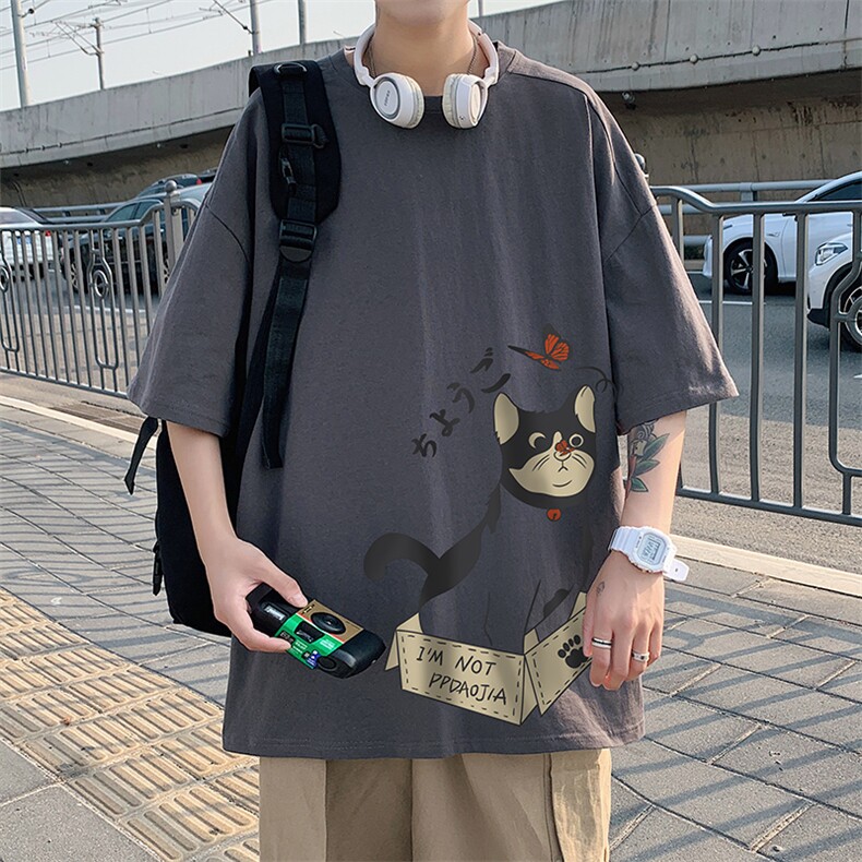 2023夏新厦门外景宽松印花猫戏蝶休闲大码男纯短袖T恤T004-P23图片