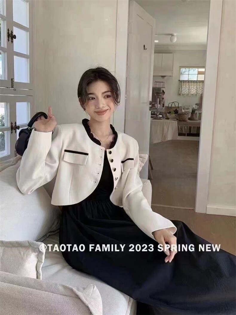 小香风套裙，三色，三码，其它，依柏璐(1F)