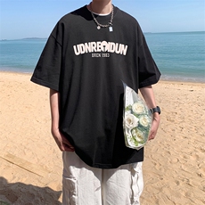 黑色