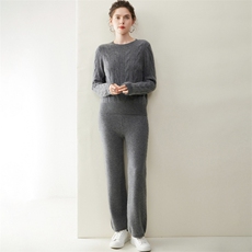 2025年秋季新款百搭女士三股加厚保暖麻花提花套装，女装套装/套裙，纳丰羊绒