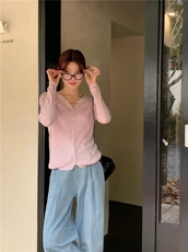 新款简约V领长袖针织衫女宽松休闲百搭上衣，女装针织衫/毛衣，伟祺羊绒