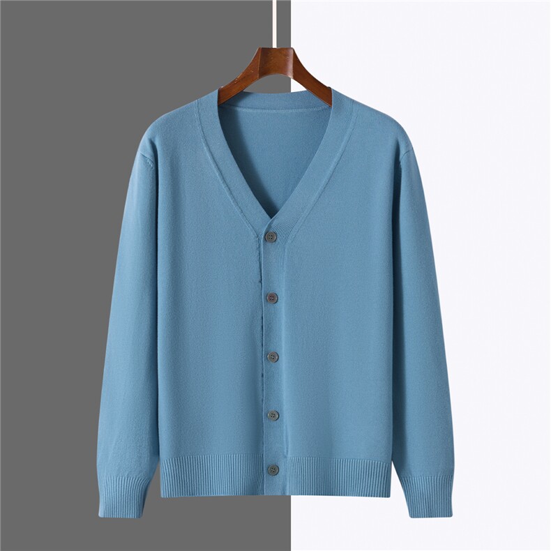 2025年秋季常规V领宽松型开衫，男装针织衫/毛衣，牧绒家园