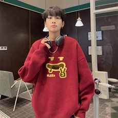酒红色