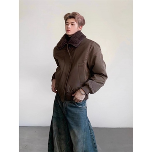 翻领毛领截短廓形宽松夹棉外套冬季女加厚飞行员夹克棉服图片