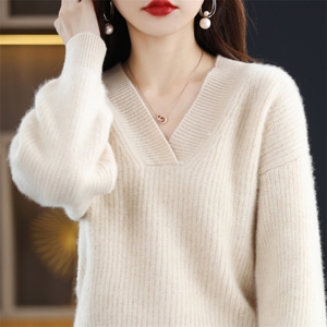 2024年秋冬季云感无压纯毛大V领慵懒羊毛衫,女装羊毛衫,忠诺羊绒