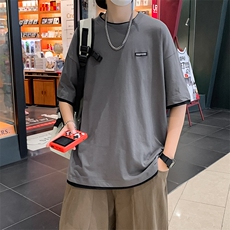 灰色