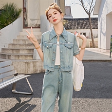 夏季时尚牛仔套装女2025年新款休闲穿搭欧货时髦洋气九分裤两件套，女装套装/套裙，意芙