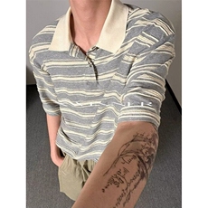 灰色