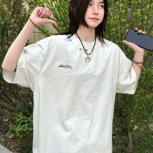 H0795-P35刺绣简约休闲宽松短袖t恤男女同款图片