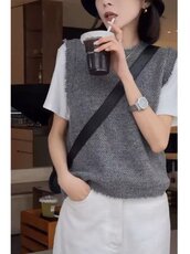 设计感小众内搭打底马甲针织衫女士秋季款显瘦潮叠穿背心羊毛上衣，女装马甲，嘉日羊绒