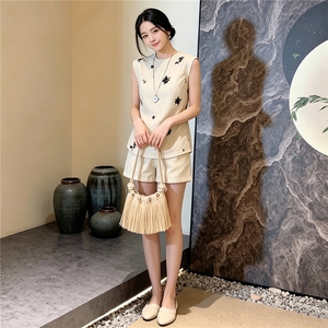 欧货运动休闲套装女夏季新款修身显瘦圆领无袖上衣阔腿短裤两件套