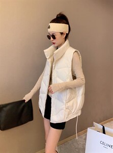 2021冬季羽绒马甲图片