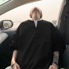 黑色
