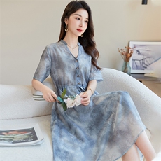 连衣裙女夏2024新款欧货宽松大码抽绳收腰显瘦a字中长款裙子，女装连衣裙，韩蔻秀