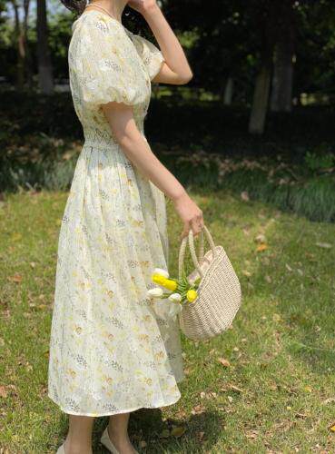 重功碎花连衣裙，女装连衣裙，Must Bloom绽放