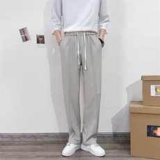 卡其色
