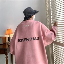 藕粉色
