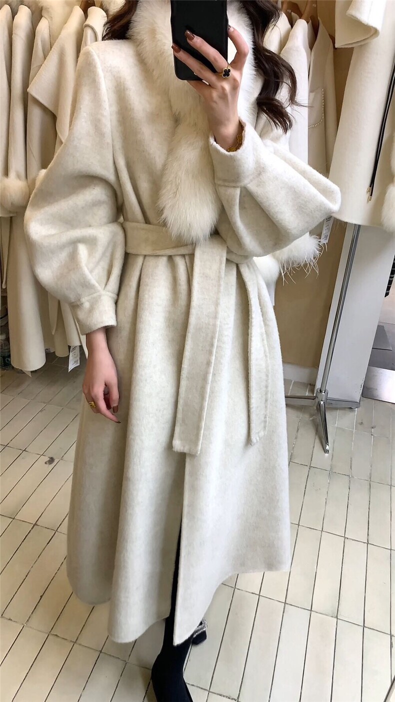 原价769.99!【依嘟】狐狸毛围脖领冬季韩版高级感收腰气,女装双面呢大衣,依嘟服饰