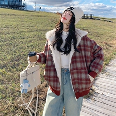 红色格纹两面穿连帽羊羔毛外套女冬韩系小个子加绒加厚皮毛一体，女装毛呢外套，2B188