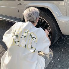白色