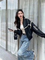 2025年秋季长袖短款柔绵羊皮立领棒球服休闲夹克，女装皮衣，泰合衣坊